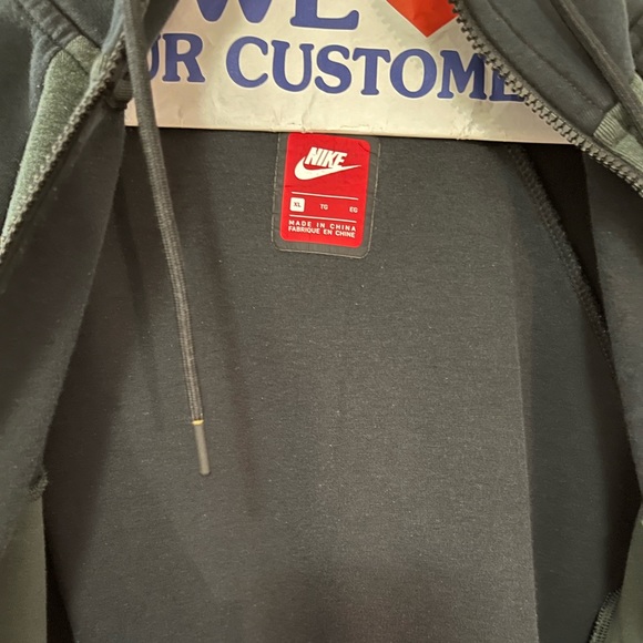 XL Nike mens sweater- - Picture 2 of 9